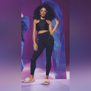 Cardi B x Reebok 4x 26/28 NWT Black Cut-Out Leggings GYM WORKOUT Activewear
